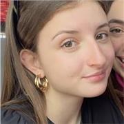 Studentessa di matematica offre ripetizioni della medesima materia